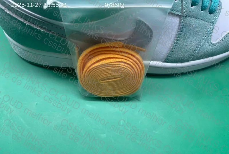 Jordan 1 Emerald Grey 10