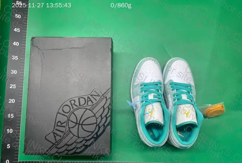 Jordan 1 Emerald Grey 6