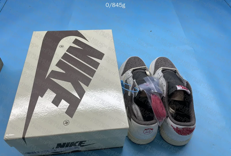 Jordan 1 FK 2
