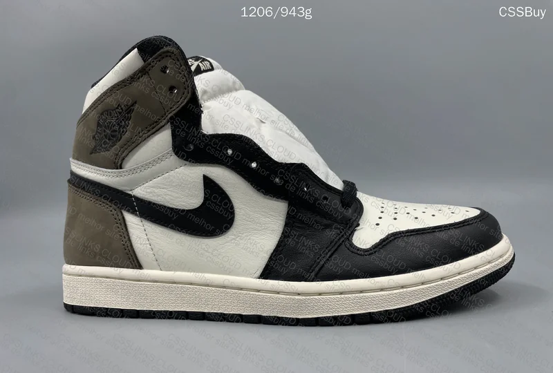 JORDAN 1 HIGH DARK MOCHA 2