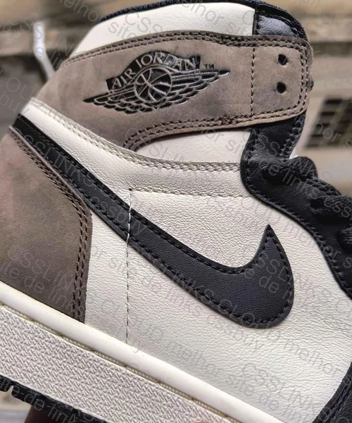 Jordan 1 High Dark Mocha 2