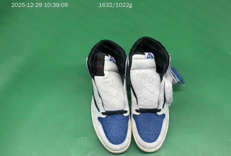 Jordan 1 high fragment travis