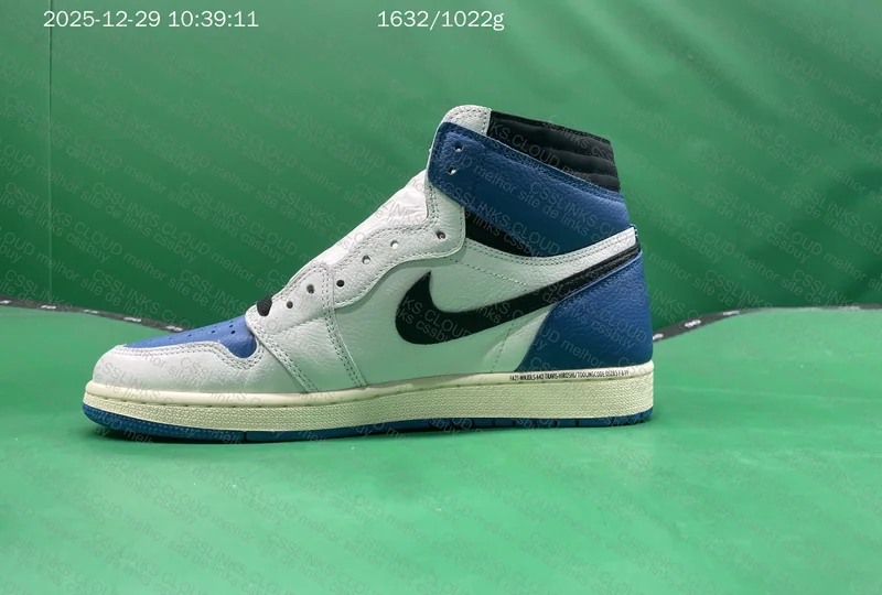 Jordan 1 high fragment travis 3