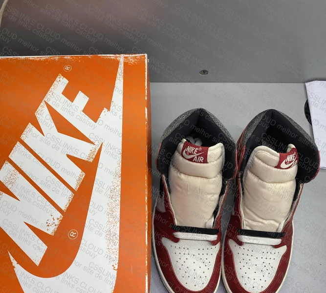 Jordan 1 High Lost and Found 5