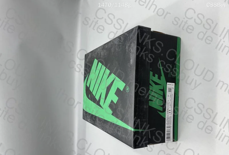 Jordan 1 High Lucky Green 11