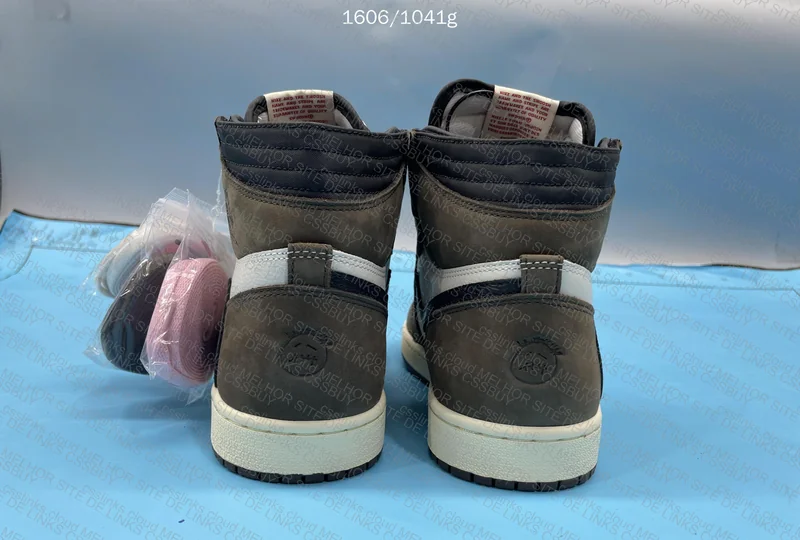 Jordan 1 High Mocha Travis Scott LJR 3