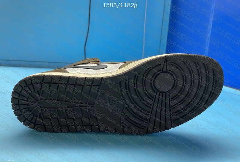 Jordan 1 High Travis Scott (feedback pls) 5