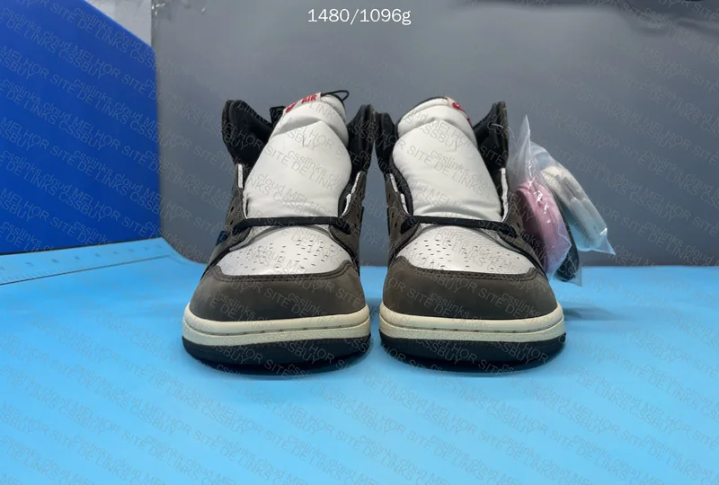 JORDAN 1 HIGH X TRAVIS REVERSE MOCHA 3