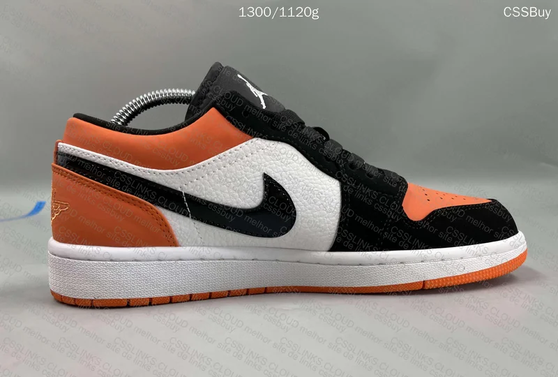 Jordan 1 Low 4