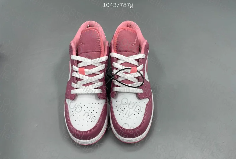 Jordan 1 low 3