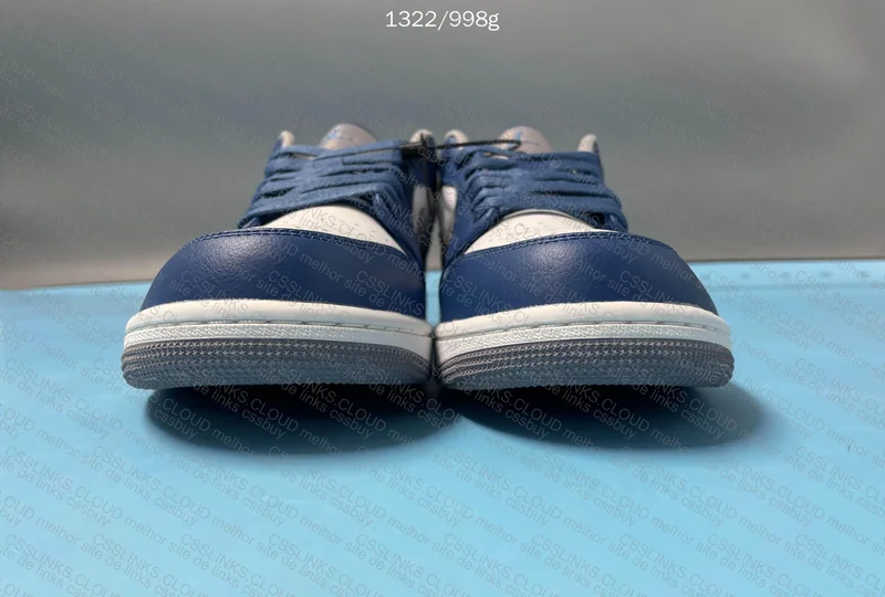 JORDAN 1 LOW 2