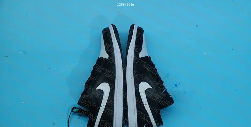 Jordan 1 low