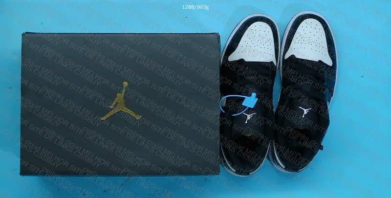 Jordan 1 low 4