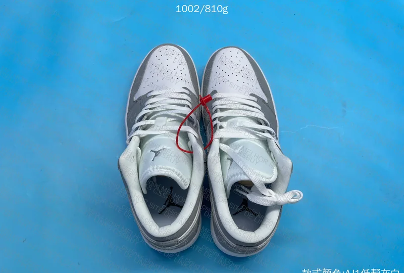 Jordan 1 low 3
