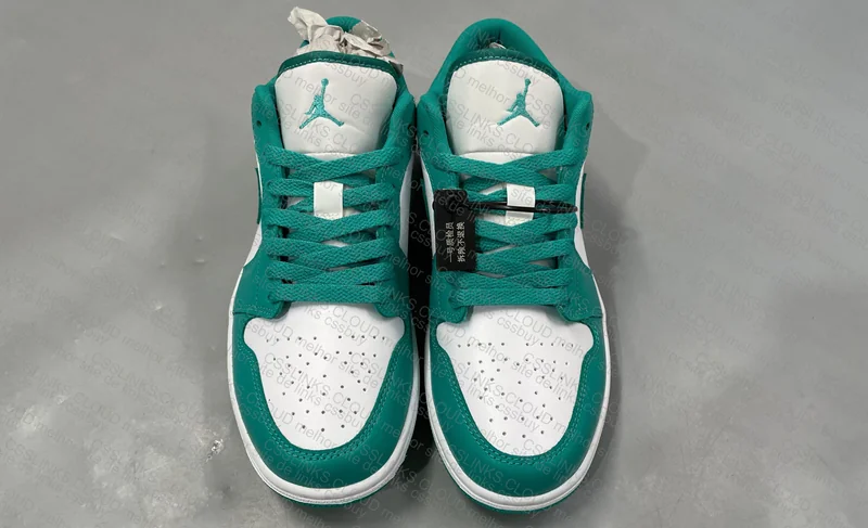 Jordan 1 Low 190y