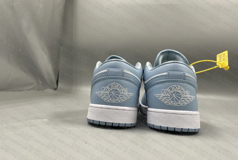 Jordan 1 low aluminium 3