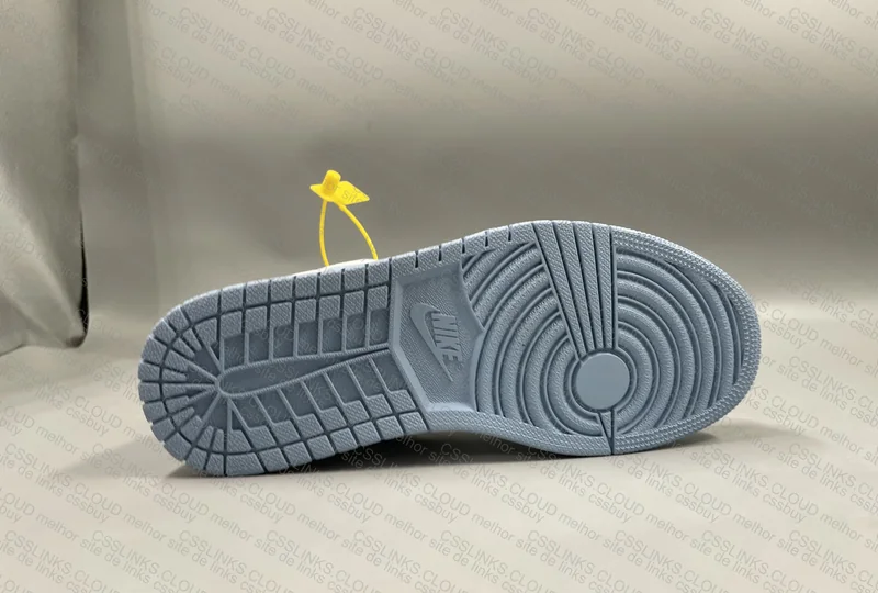 Jordan 1 low aluminium 6