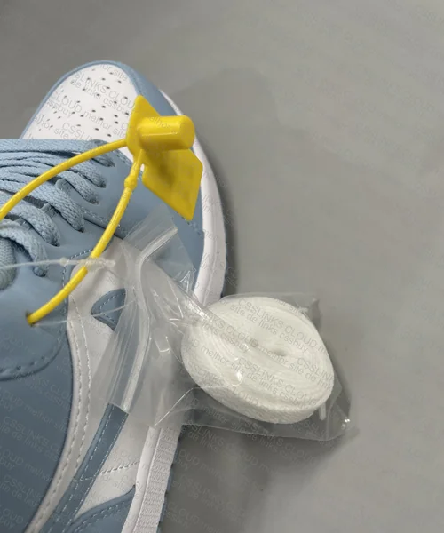 Jordan 1 low aluminium 9