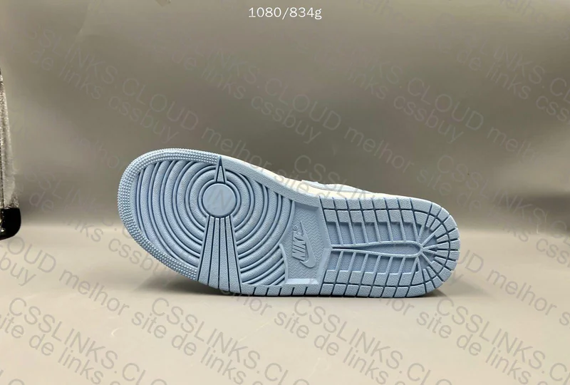 Jordan 1 Low Aluminium 190y 4