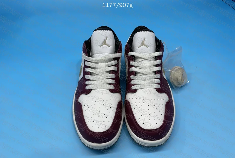 Jordan 1 Low Chinese New Year 3