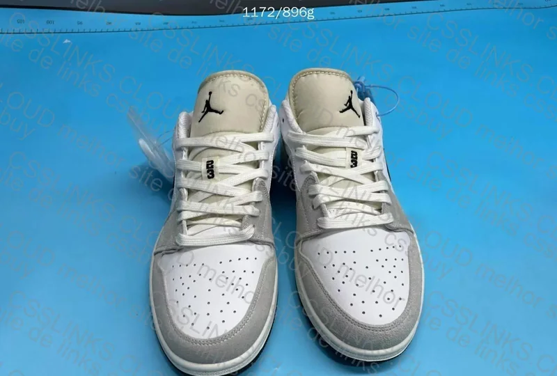 Jordan 1 Low Astrograbber 3