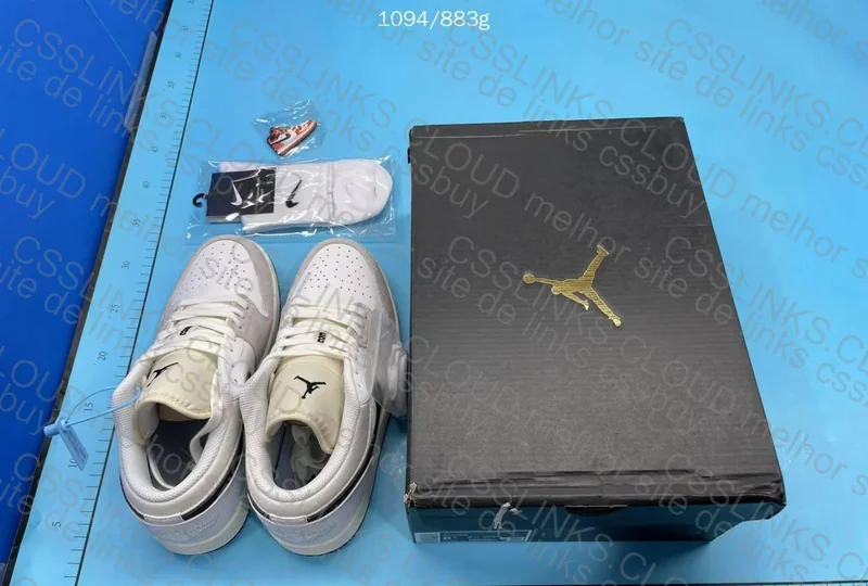 Jordan 1 Low Astrograbber 2
