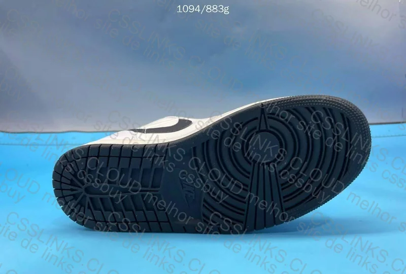 Jordan 1 Low Astrograbber 6