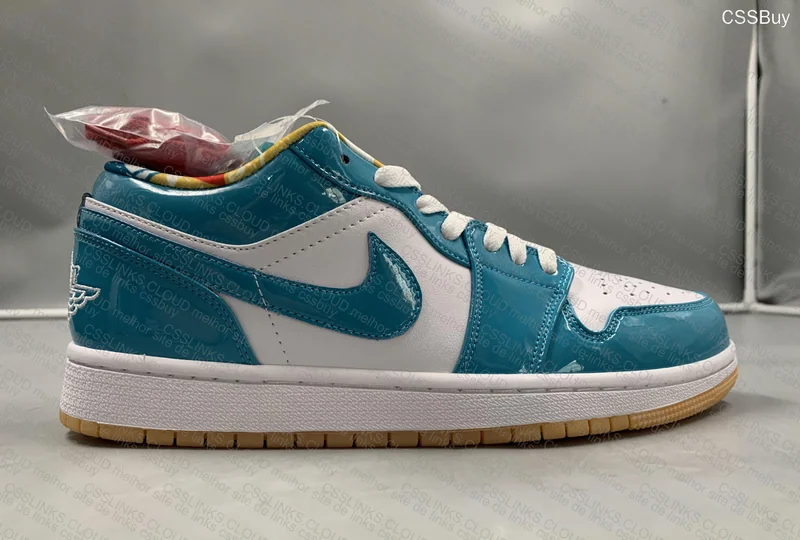 Jordan 1 Low Barcelona 4