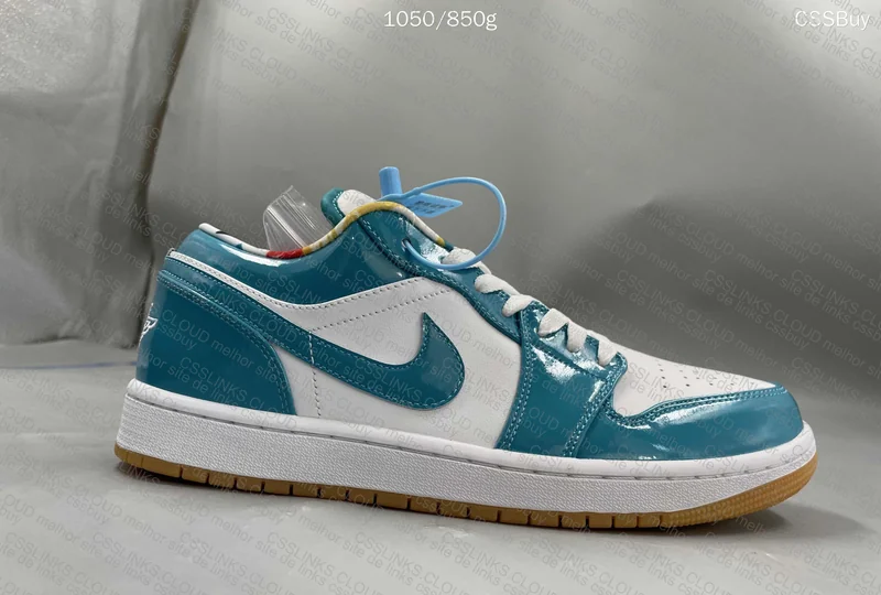 Jordan 1 Low Barcelona