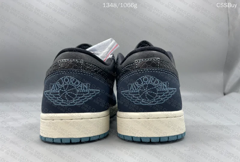 Jordan 1 Low Batch DT 4