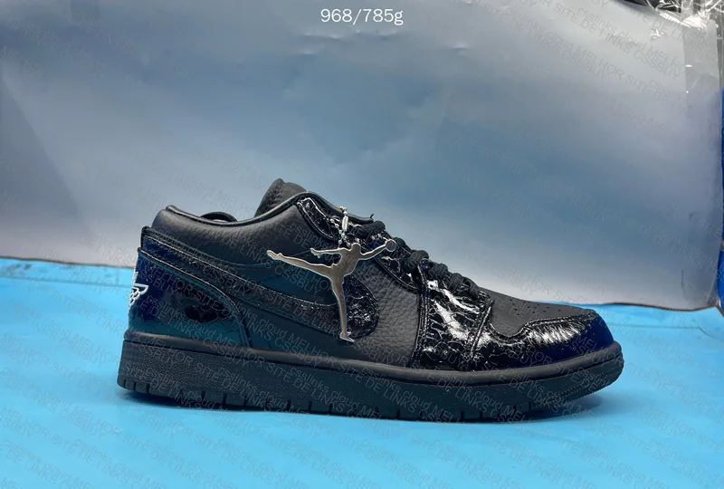 Jordan 1 Low Black Croc 2