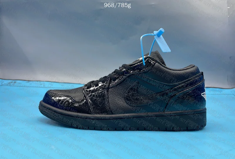 Jordan 1 Low Black Croc 8