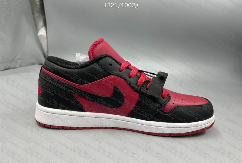 Jordan 1 Low Black Gym Red 9
