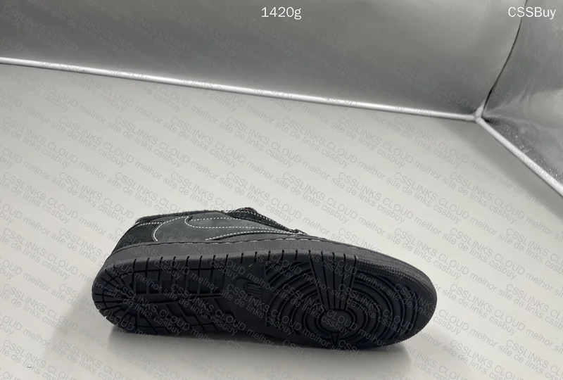 Jordan 1 Low Black Phantom 2