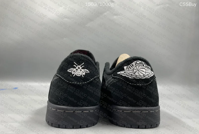 Jordan 1 Low Black Phantom 4