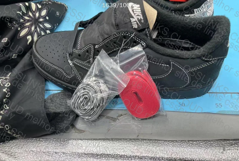 Jordan 1 Low Black Phantom 2