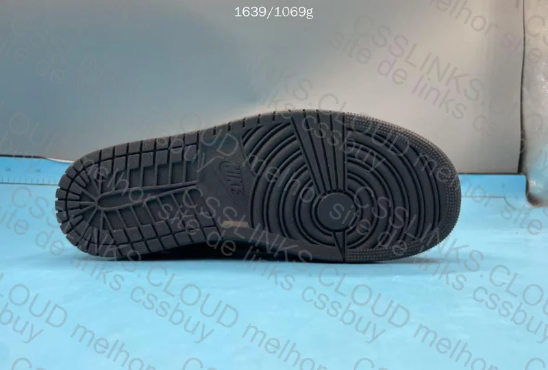 Jordan 1 Low Black Phantom 5