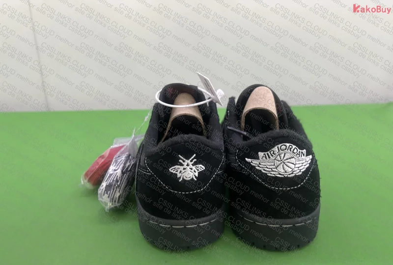 Jordan 1 Low Black Phantom 2