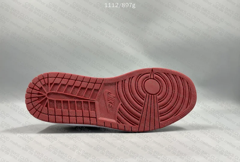Jordan 1 Low Black Toe 3