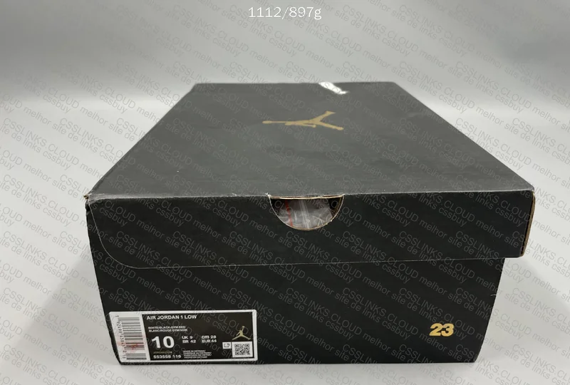Jordan 1 Low Black Toe 6