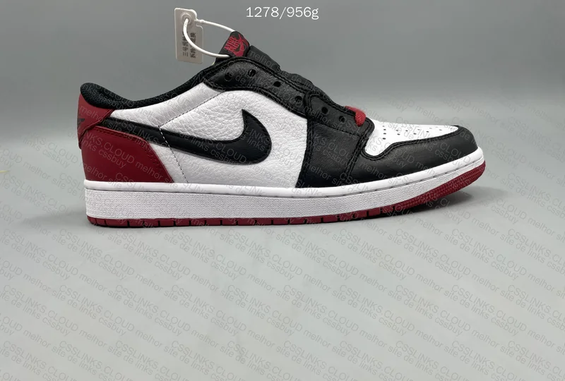 Jordan 1 Low Black Toe 3