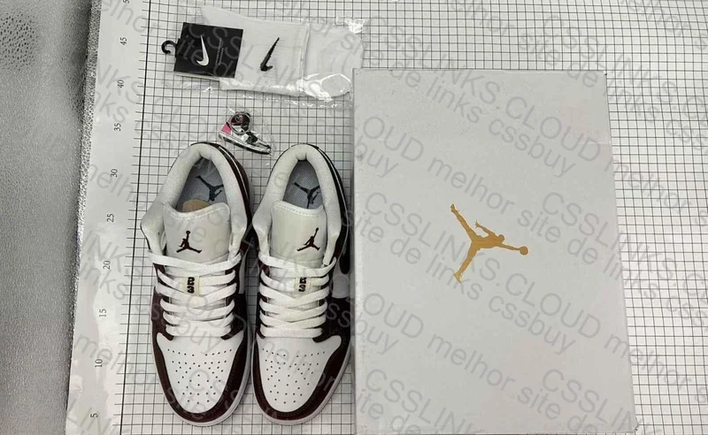 Jordan 1 Low Bronze Eclipse