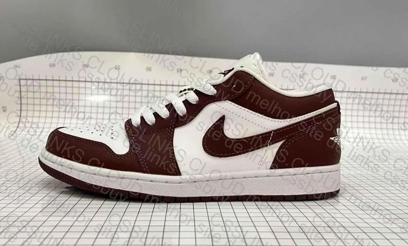 Jordan 1 Low Bronze Eclipse 10