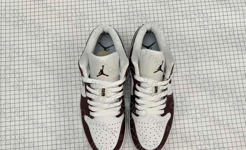 Jordan 1 Low Bronze Eclipse 2