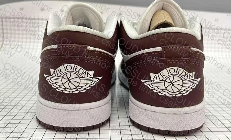 Jordan 1 Low Bronze Eclipse 4