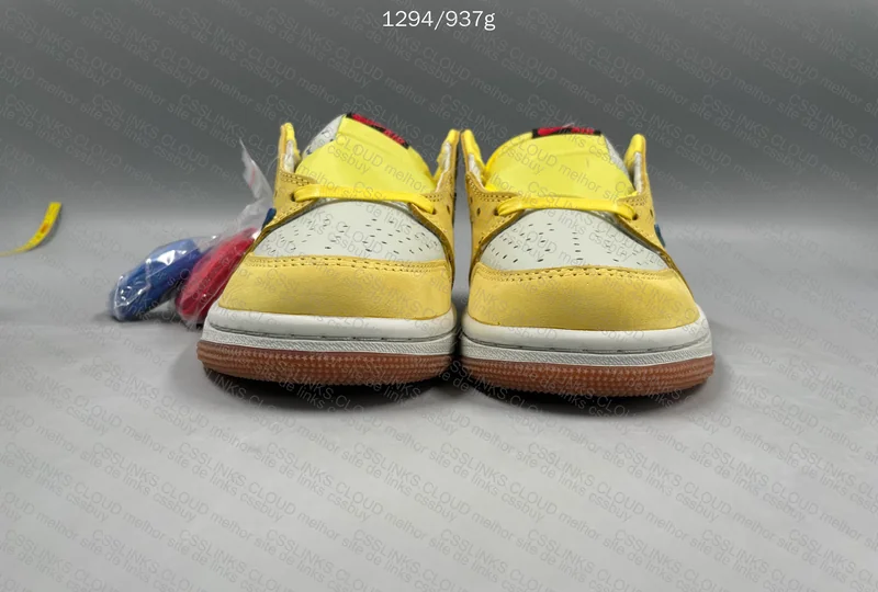Jordan 1 Low Canary yelow 5