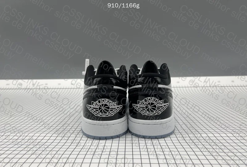 Jordan 1 Low Concord 6