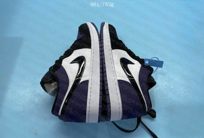 Jordan 1 Low Court Purple 6