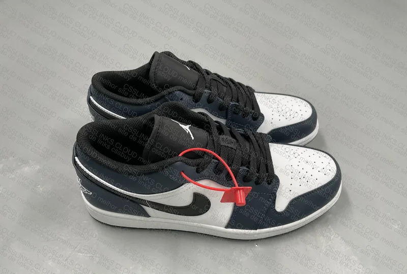 Jordan 1 low “Dark Teal”