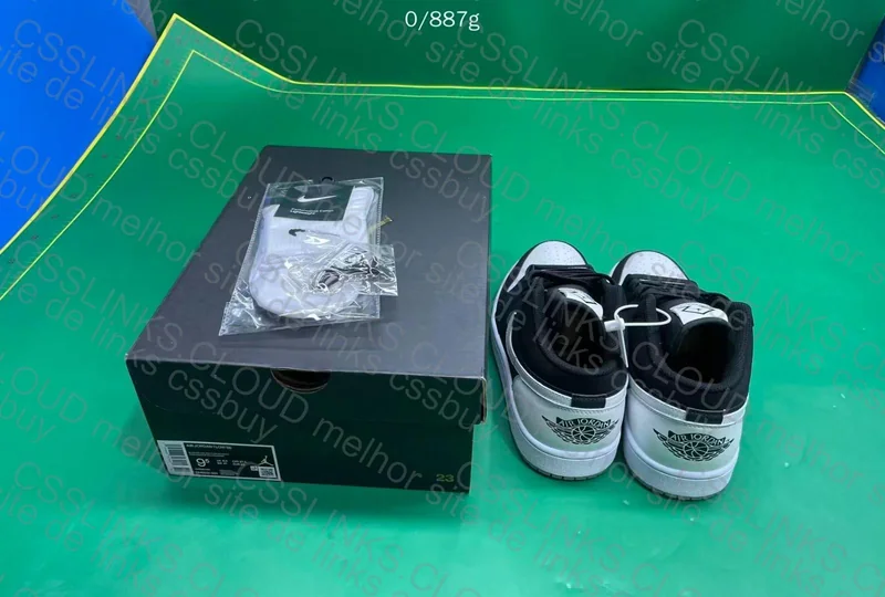 Jordan 1 Low Diamond 4
